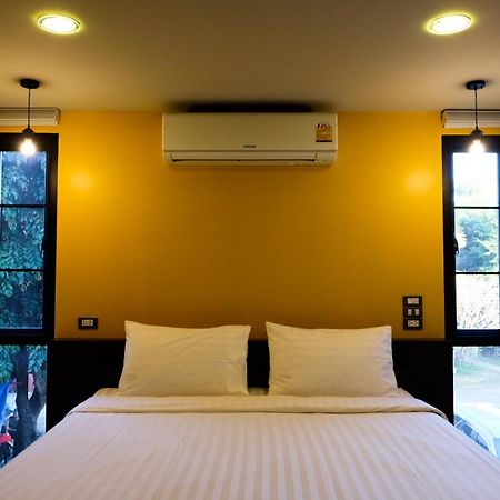 Werun Nimbly Chiang Mai Hostel Luaran gambar