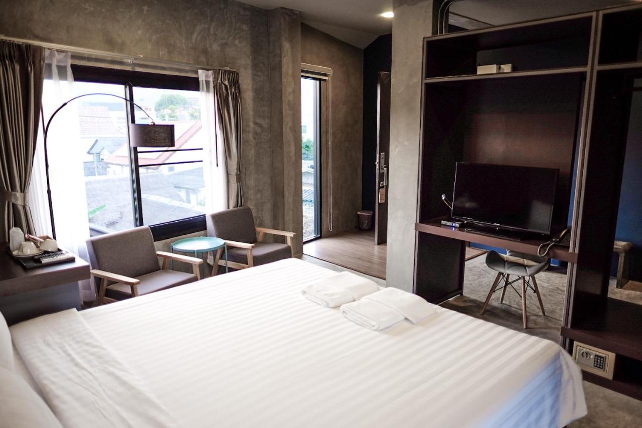 Werun Nimbly Chiang Mai Hostel Luaran gambar